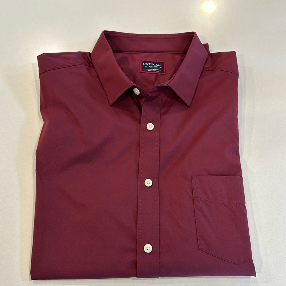UNTUCKit Men’s Dress Shirt | XL Slim Fit | Burgundy